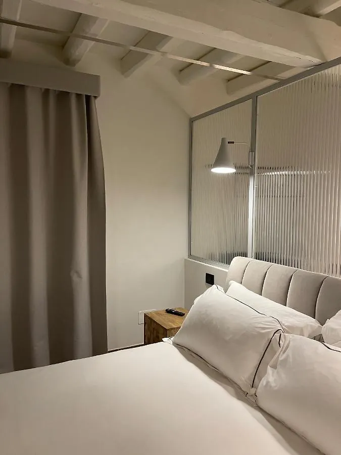 Raha Suites Syrakuzy Włochy